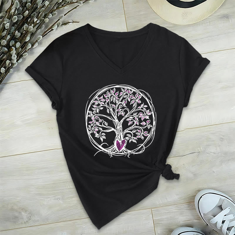 T-shirt da donna con scollo a V e stampa grafica "Cerchio Cuore Radice Albero della Vita Boho" Olivenorma. - image 13