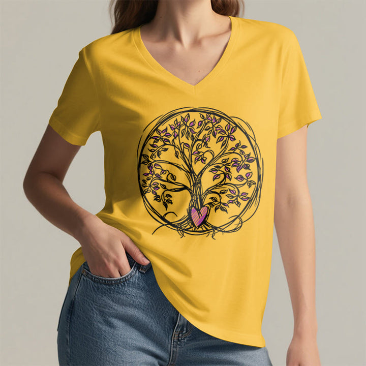 T-shirt da donna con scollo a V e stampa grafica "Cerchio Cuore Radice Albero della Vita Boho" Olivenorma. - image 32