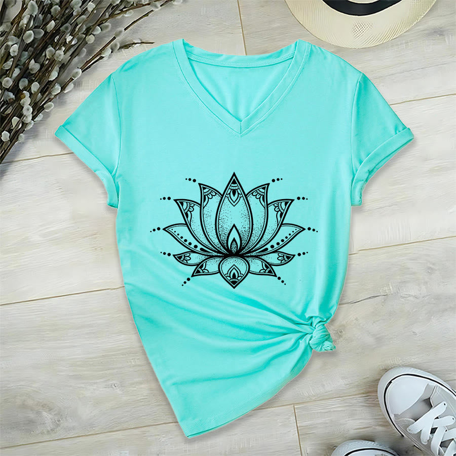 T-shirt da donna con scollo a V Olivenorma Minimal Outline Sacred Lotus Zen Graphic - Lago Blu - 2XL - image 15