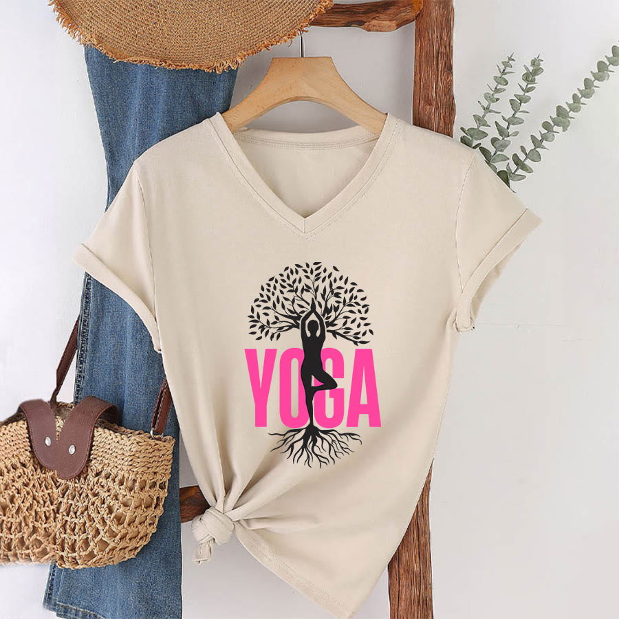 Maglietta da donna con scollo a V e stampa grafica Olivenorma Yoga Figure Tree Of Life con testo in grassetto. - Cachi - 2XL - image 10