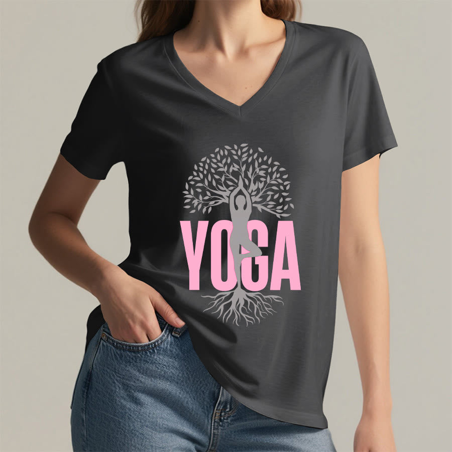 Maglietta da donna con scollo a V e stampa grafica Olivenorma Yoga Figure Tree Of Life con testo in grassetto. - image 23