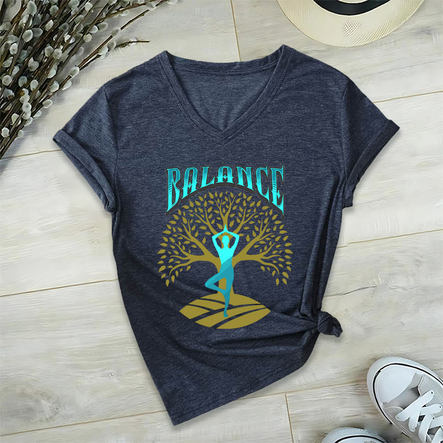 Maglietta da donna con scollo a V Olivenorma Tree Pose Yoga Lady Balance Word Spiritual - image 24
