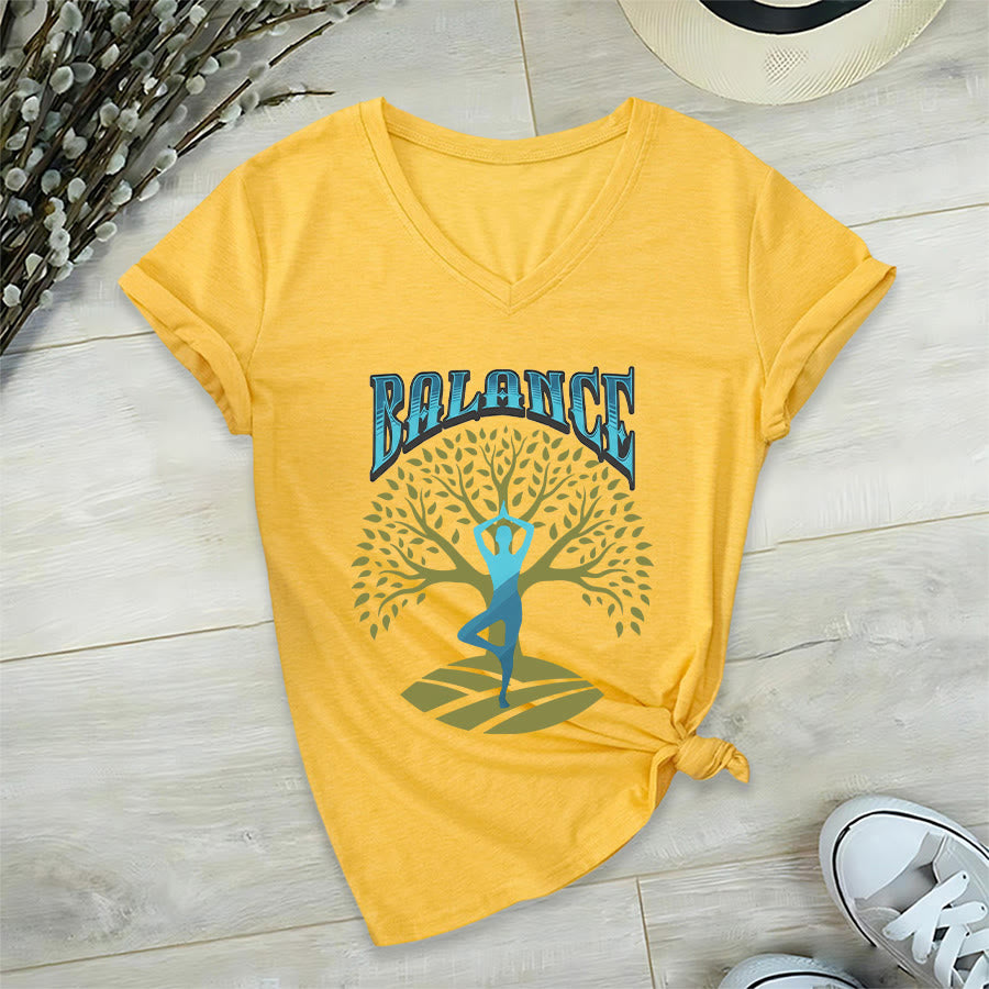 Maglietta da donna con scollo a V Olivenorma Tree Pose Yoga Lady Balance Word Spiritual - image 30