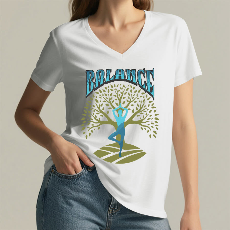 Maglietta da donna con scollo a V Olivenorma Tree Pose Yoga Lady Balance Word Spiritual - image 2