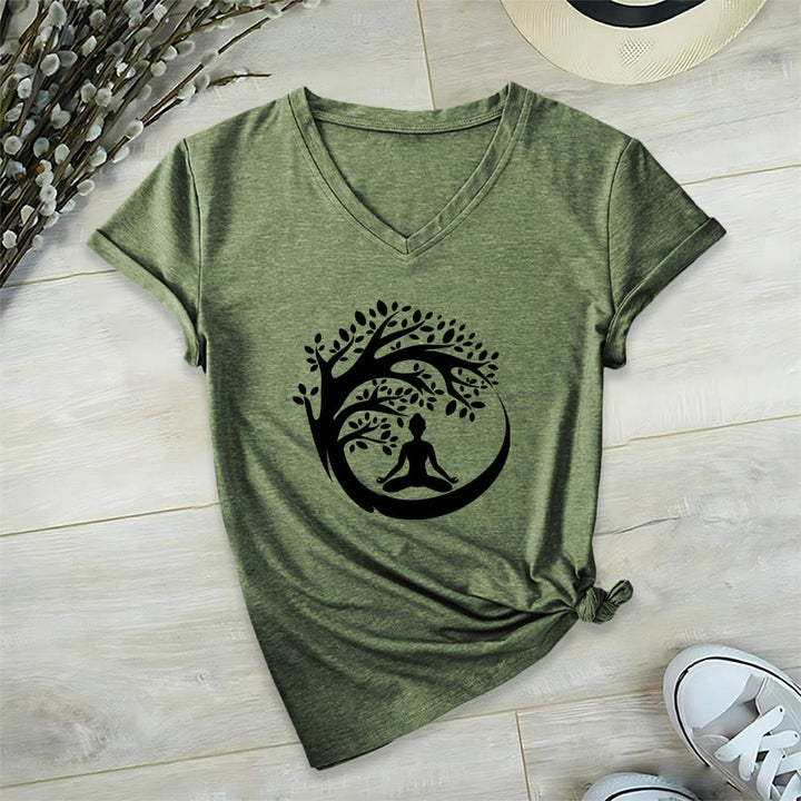 Maglietta da donna con scollo a V Olivenorma Enso Circle Tree Branch Meditation Silhouette Graphic. - Verde oliva - 2XL - image 9