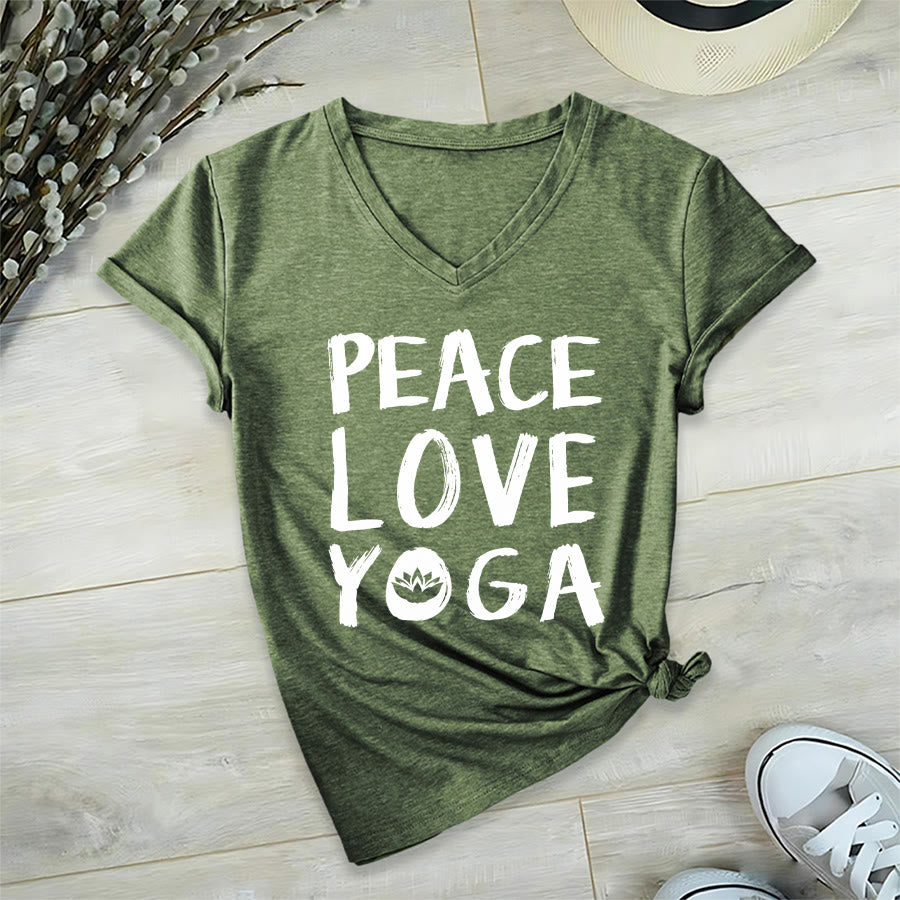 T-shirt da donna con scollo a V Olivenorma Peace Love Lotus Yoga con grafica e testo. - Verde oliva - 2XL - image 9
