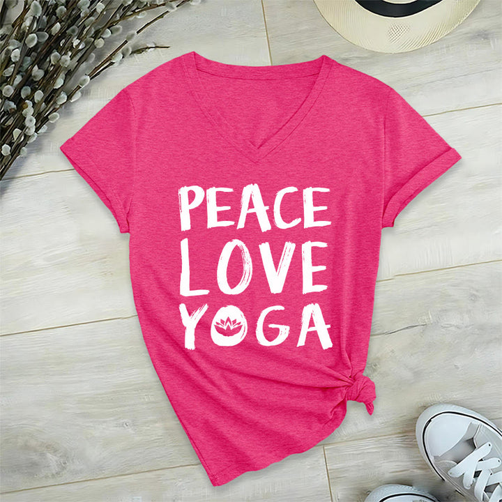 T-shirt da donna con scollo a V Olivenorma Peace Love Lotus Yoga con grafica e testo. - Rosso rosa - 2XL - image 3