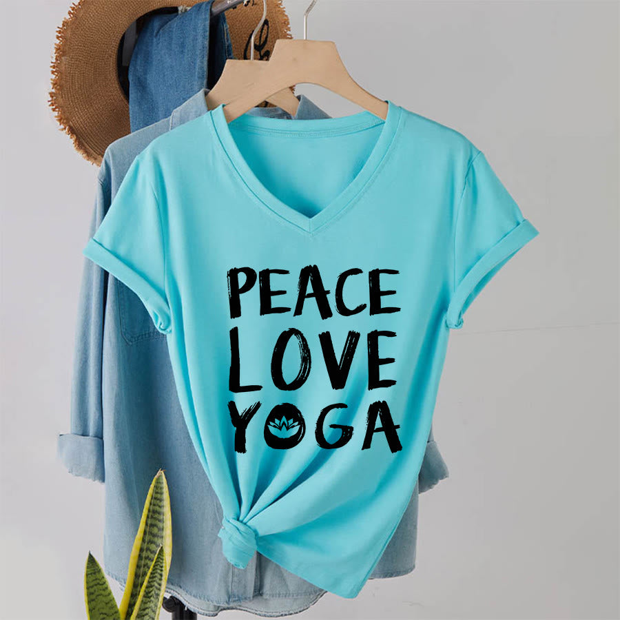 T-shirt da donna con scollo a V Olivenorma Peace Love Lotus Yoga con grafica e testo. - image 19