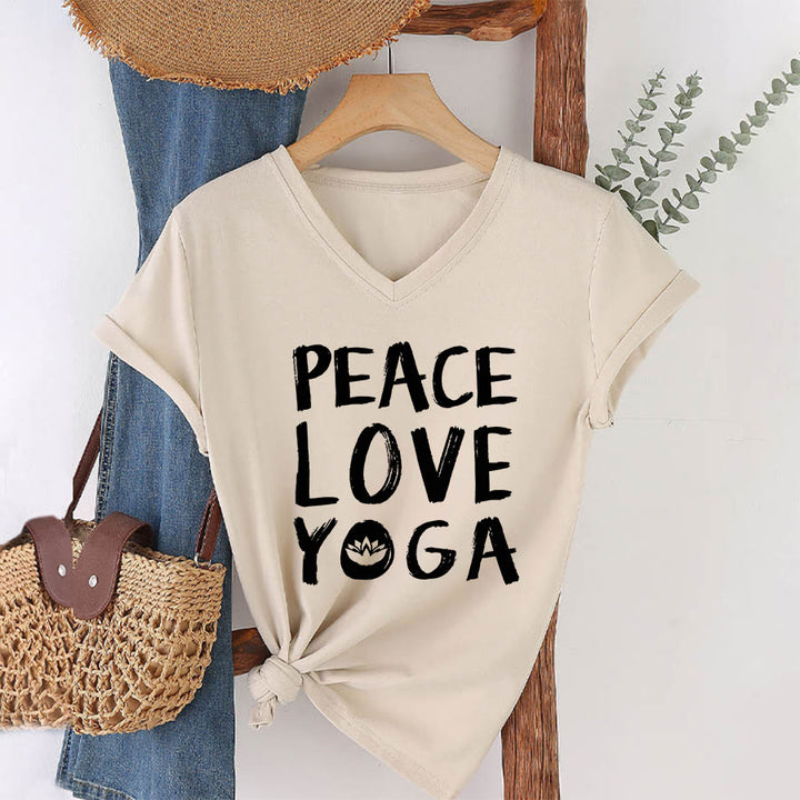 T-shirt da donna con scollo a V Olivenorma Peace Love Lotus Yoga con grafica e testo. - image 13