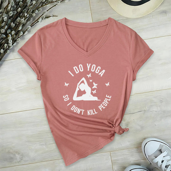 Maglietta da donna con scollo a V Olivenorma con scritta divertente "I Do Yoga Butterfly Crescent Text Graphic". - Rosa - 2XL - image 15