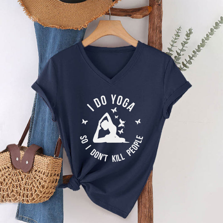 Maglietta da donna con scollo a V Olivenorma con scritta divertente "I Do Yoga Butterfly Crescent Text Graphic". - image 28