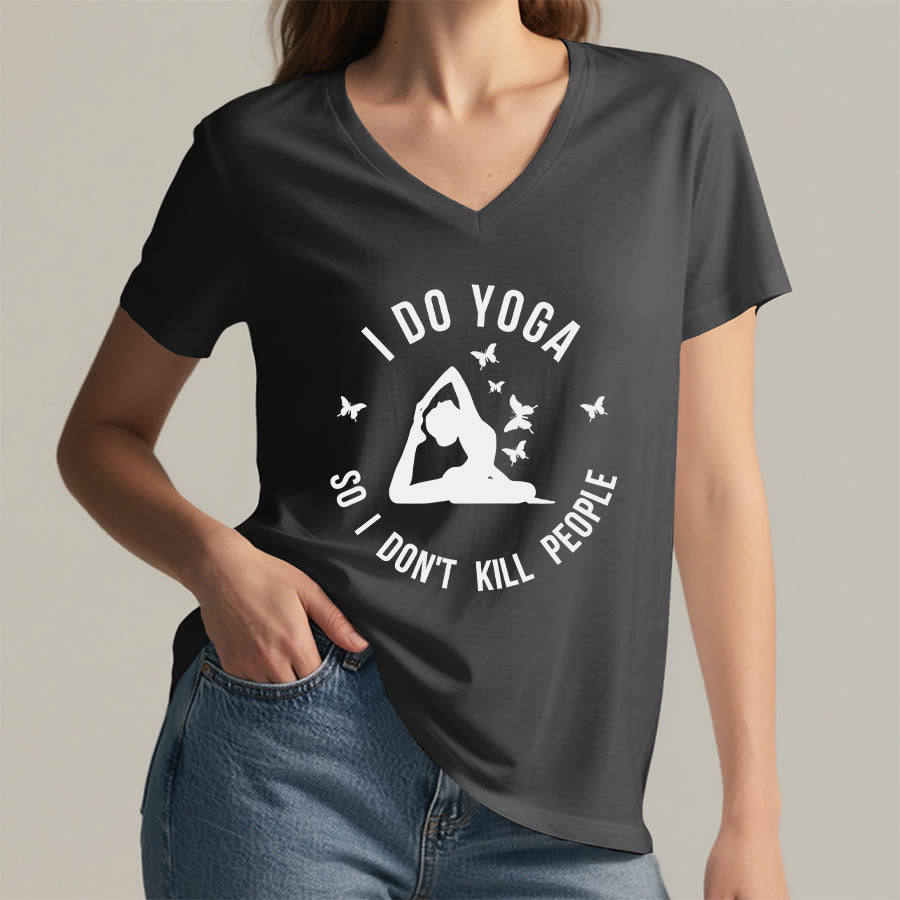 Maglietta da donna con scollo a V Olivenorma con scritta divertente "I Do Yoga Butterfly Crescent Text Graphic". - image 23