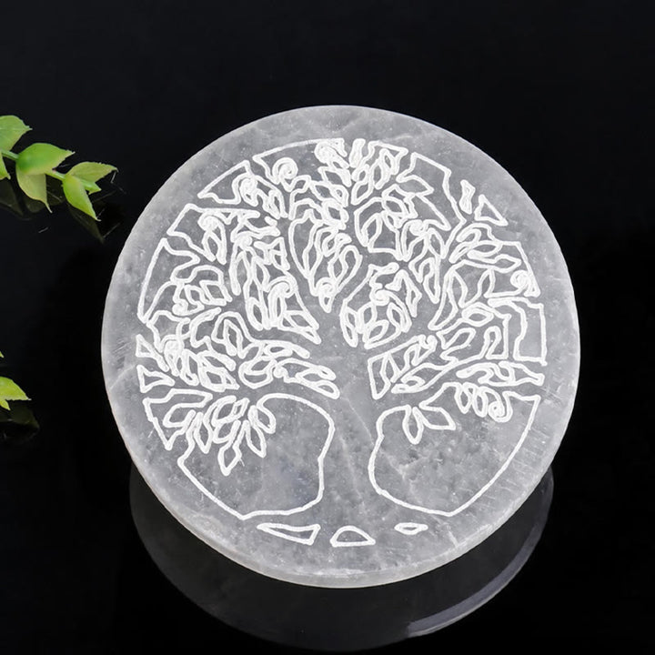 Piastra di ricarica in selenite incisa con l'Albero della Vita Olivenorma - image 3