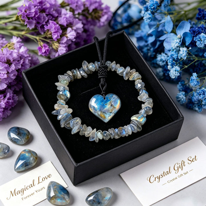Bracciale Olivenorma con ciondolo a forma di cuore in cristallo e simbolo d'amore - image 2