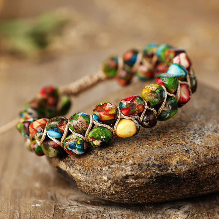 Bracciale Olivenorma con pietra imperatore, perline boeme e simbolo di benedizione intrecciate. - Arcobaleno multicolore - image 6