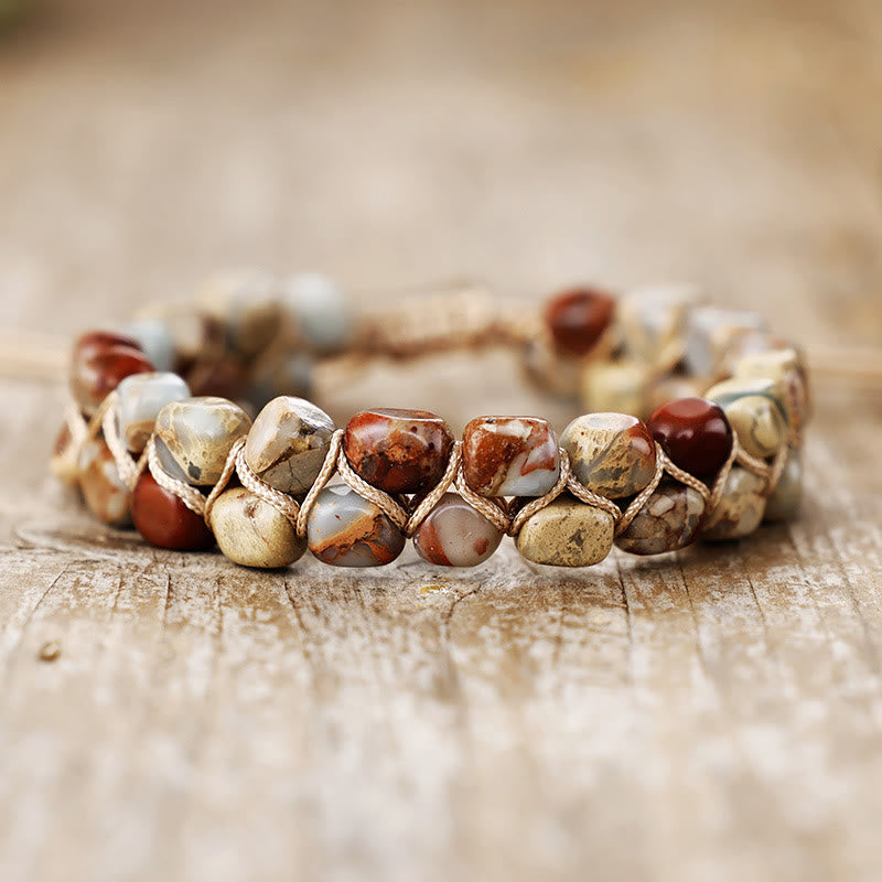 Bracciale Olivenorma con pietra imperatore, perline boeme e simbolo di benedizione intrecciate. - Tonalità della terra - image 1
