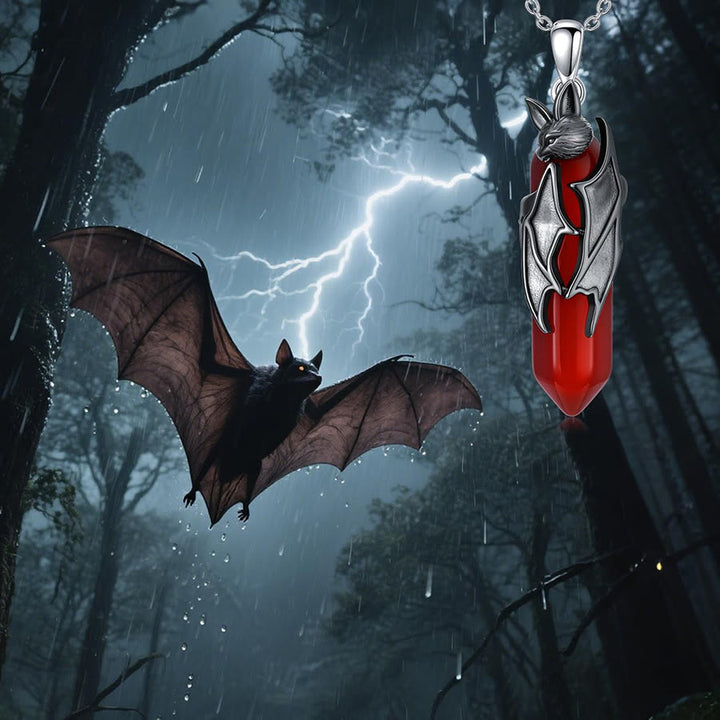 Collana con ciondolo esagonale in quarzo rosso a forma di pipistrello vampiro gotico Olivenorma, gioiello per Halloween e cosplay. - image 4