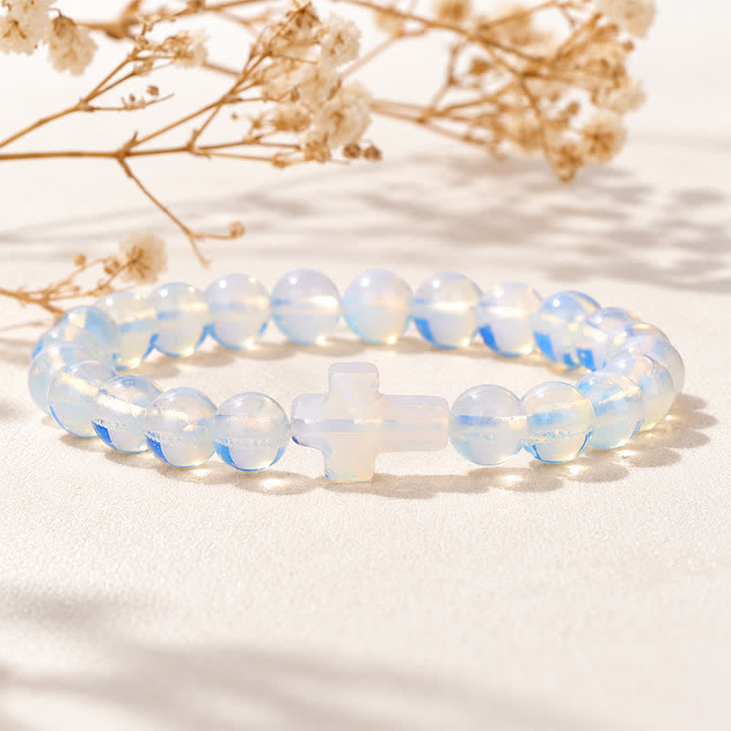 Bracciale Olivenorma con croce in pietre preziose naturali, design minimalista, simbolo di fede. - Opale - image 33