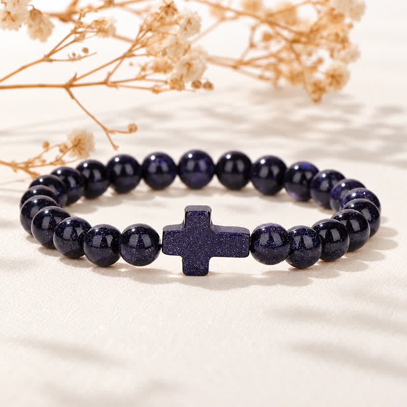 Bracciale Olivenorma con croce in pietre preziose naturali, design minimalista, simbolo di fede. - Arenaria blu - image 50