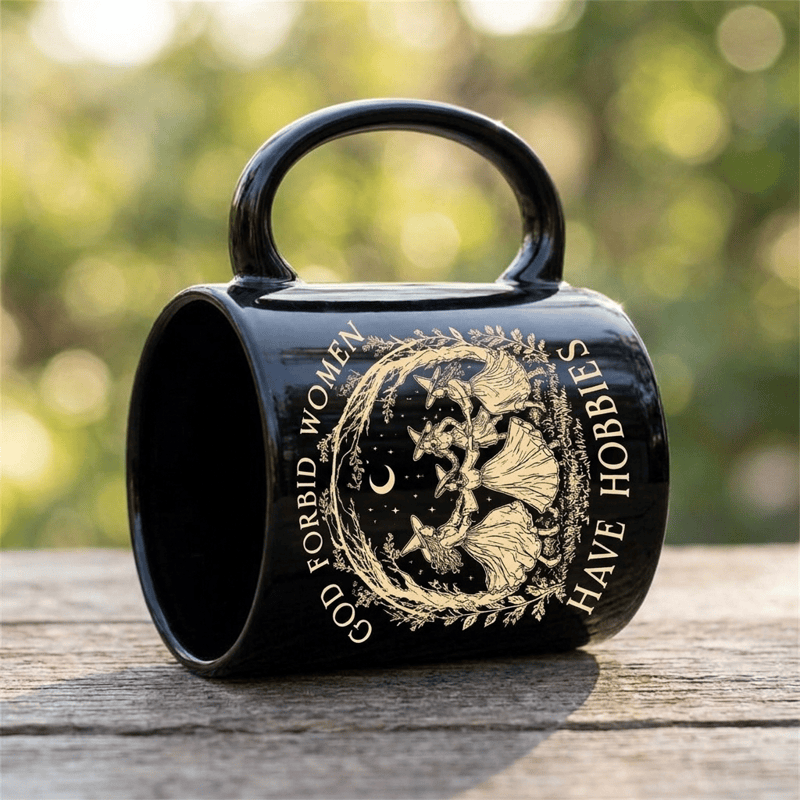 Tazza in ceramica con le streghe danzanti Olivenorma che celebrano la solidarietà e la libertà femminile - image 3