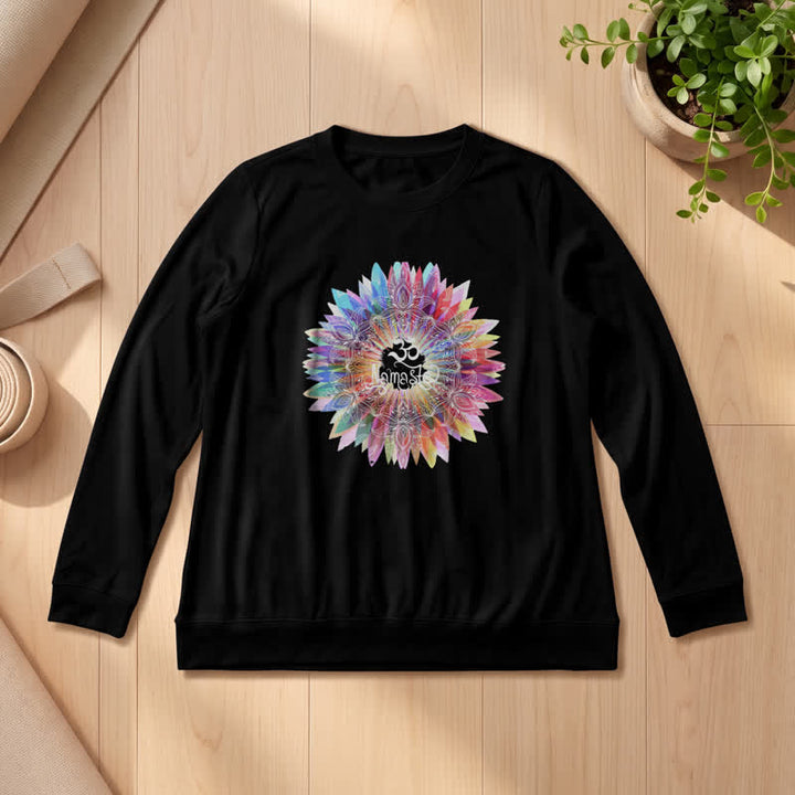 Camicia a maniche lunghe da donna Olivenorma in morbido cotone con stampa artistica Om Namaste Mandala arcobaleno. - Nero - 2XL - image 3