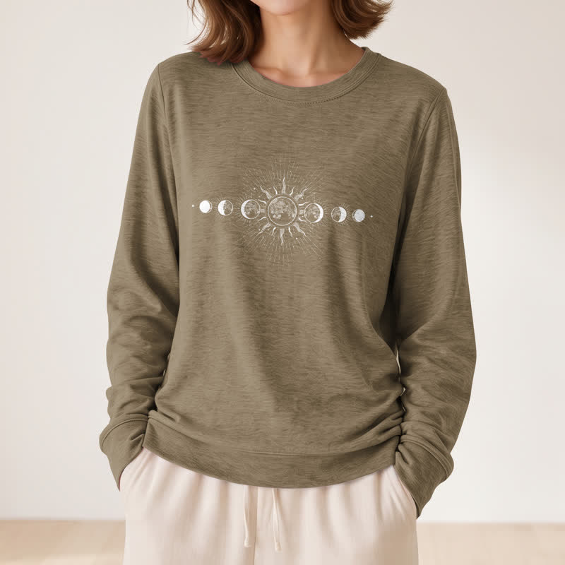 Camicia a maniche lunghe da donna Olivenorma in morbido misto cotone con stampa delle fasi lunari e del sole. - image 26