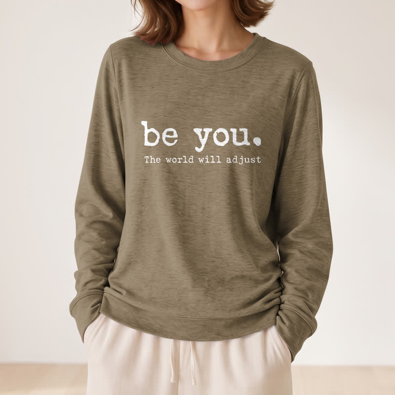 Camicia a maniche lunghe da donna Olivenorma in morbido cotone con stampa motivazionale "Be You". - image 26