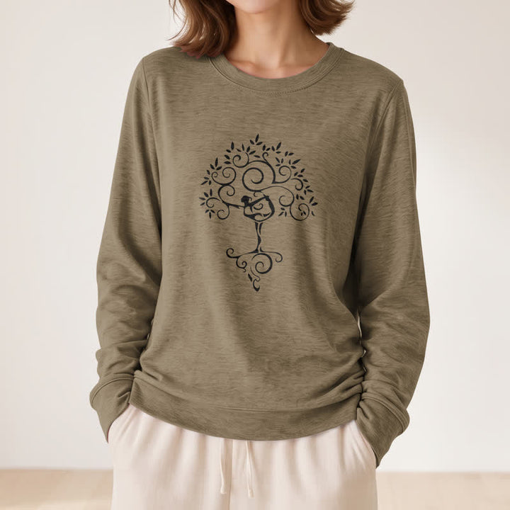 Maglietta a maniche lunghe da donna Olivenorma in morbido misto cotone con stampa artistica "Yoga Tree". - image 26