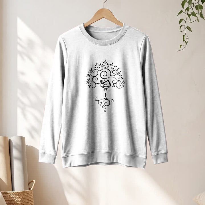 Maglietta a maniche lunghe da donna Olivenorma in morbido misto cotone con stampa artistica "Yoga Tree". - image 4