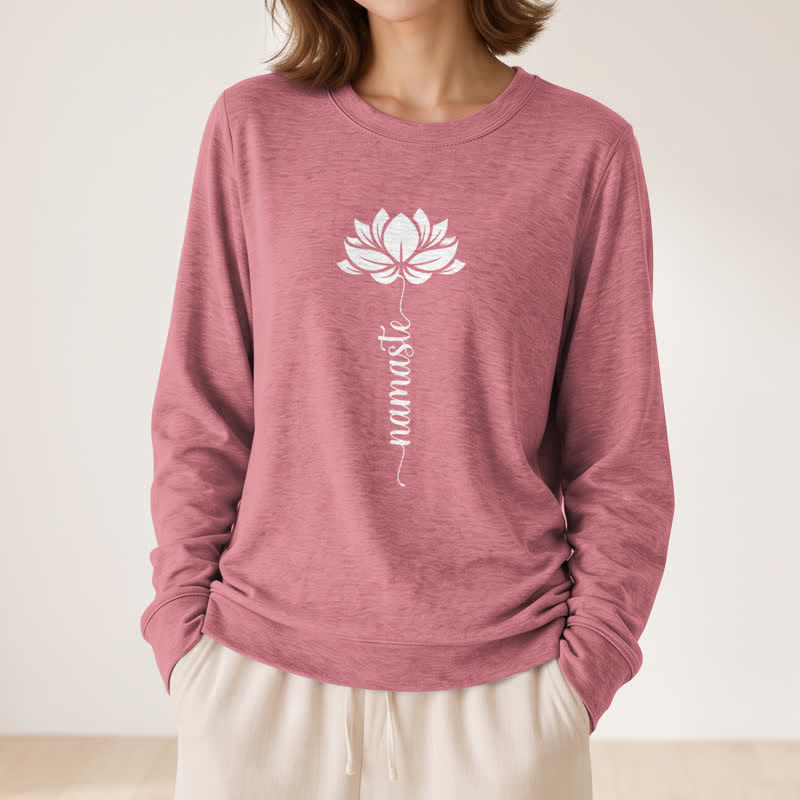 Camicia a maniche lunghe da donna Olivenorma in morbido cotone con stampa Namaste Lotus. - image 2