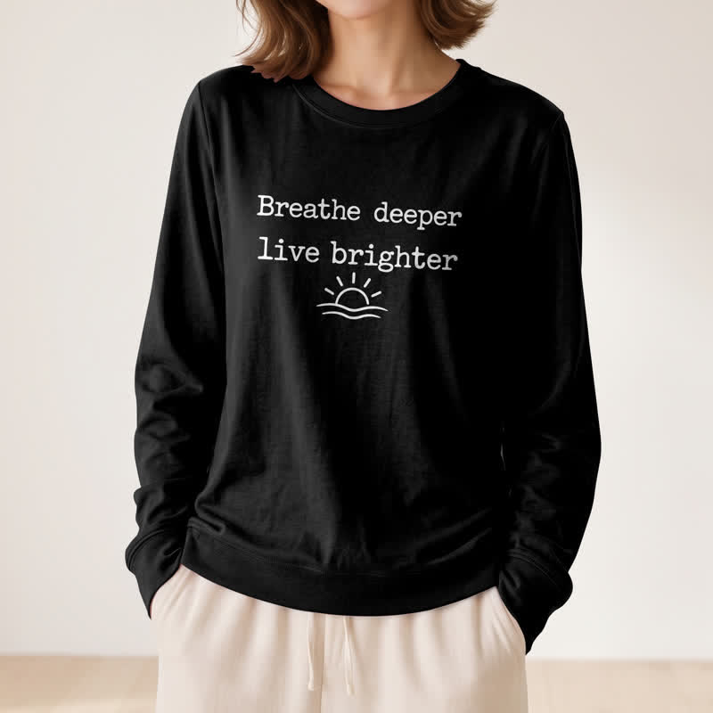 Camicia a maniche lunghe da donna Olivenorma in morbido misto cotone con stampa "Breathe Deeper". - image 8