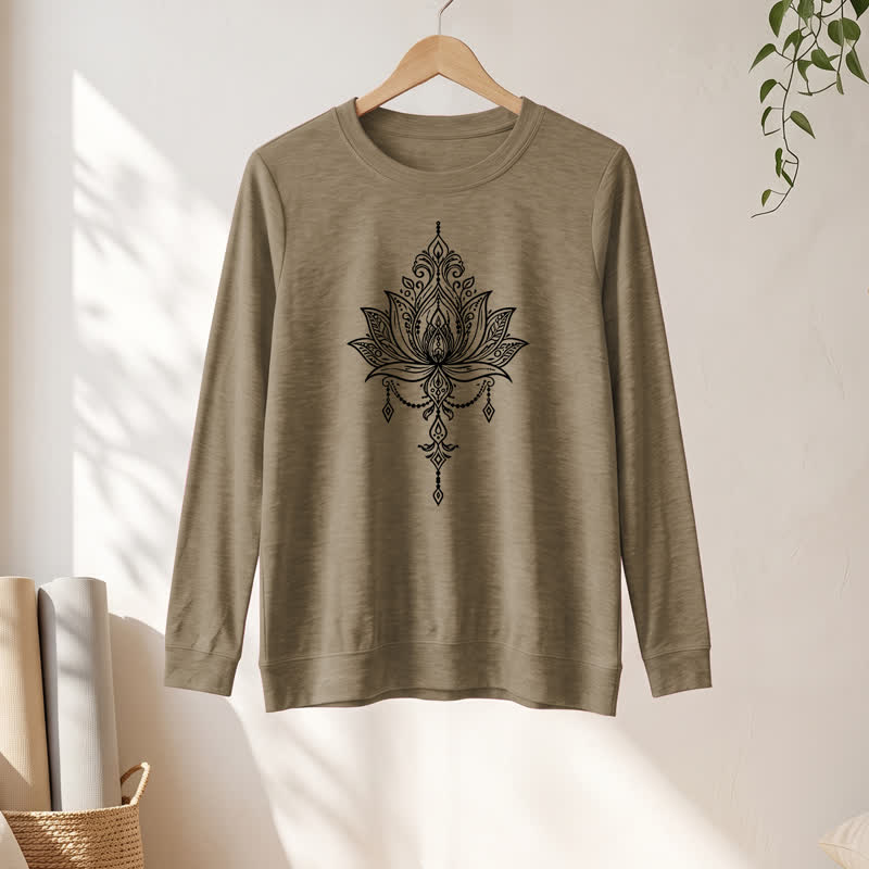 Camicia da donna a maniche lunghe Olivenorma in morbido misto cotone con stampa a loto. - image 25