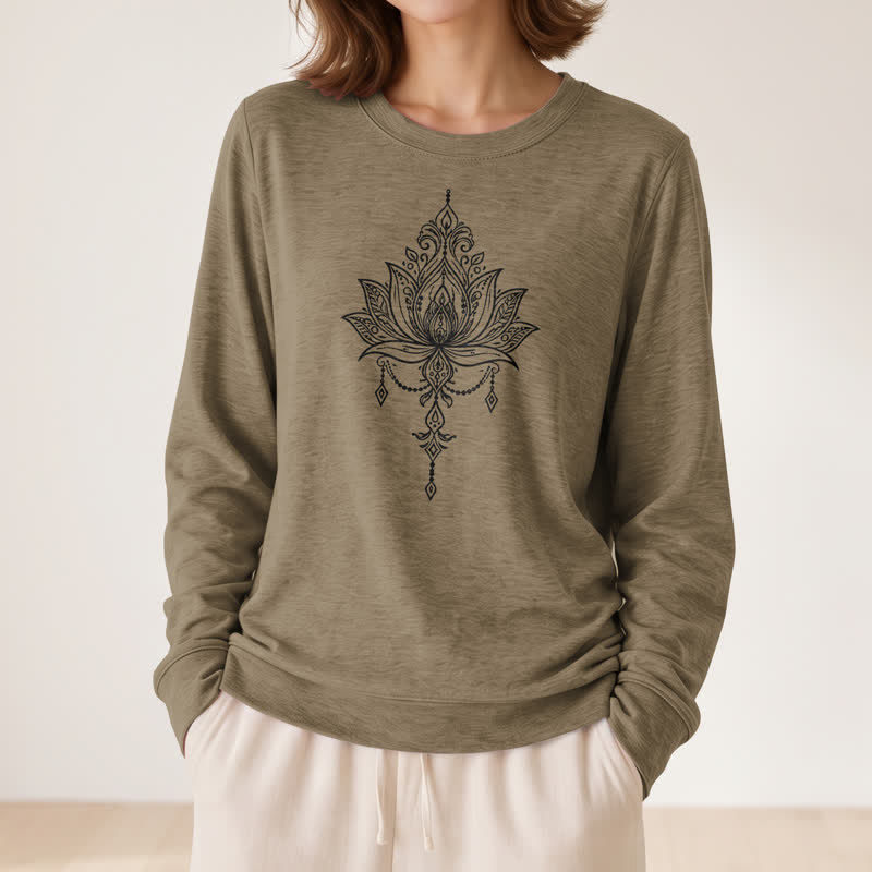 Camicia da donna a maniche lunghe Olivenorma in morbido misto cotone con stampa a loto. - image 26