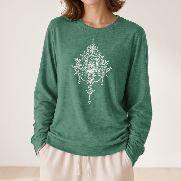 Camicia da donna a maniche lunghe Olivenorma in morbido misto cotone con stampa a loto. - image 2