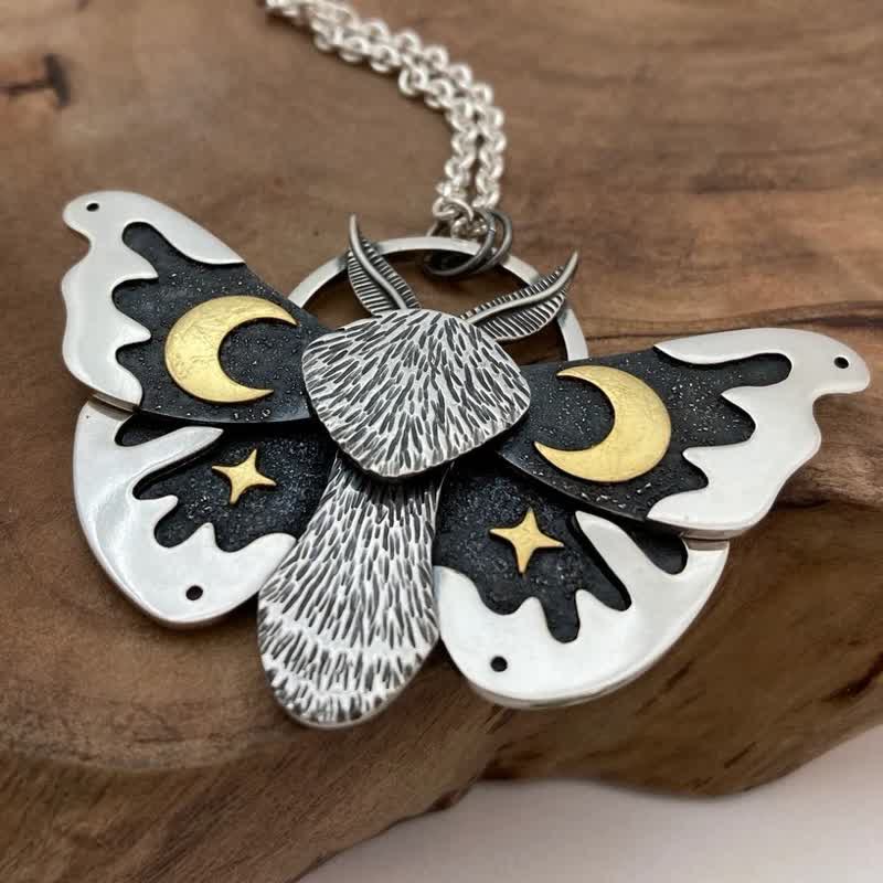 Collana Olivenorma Bohemia Vintage in argento con falena - image 1