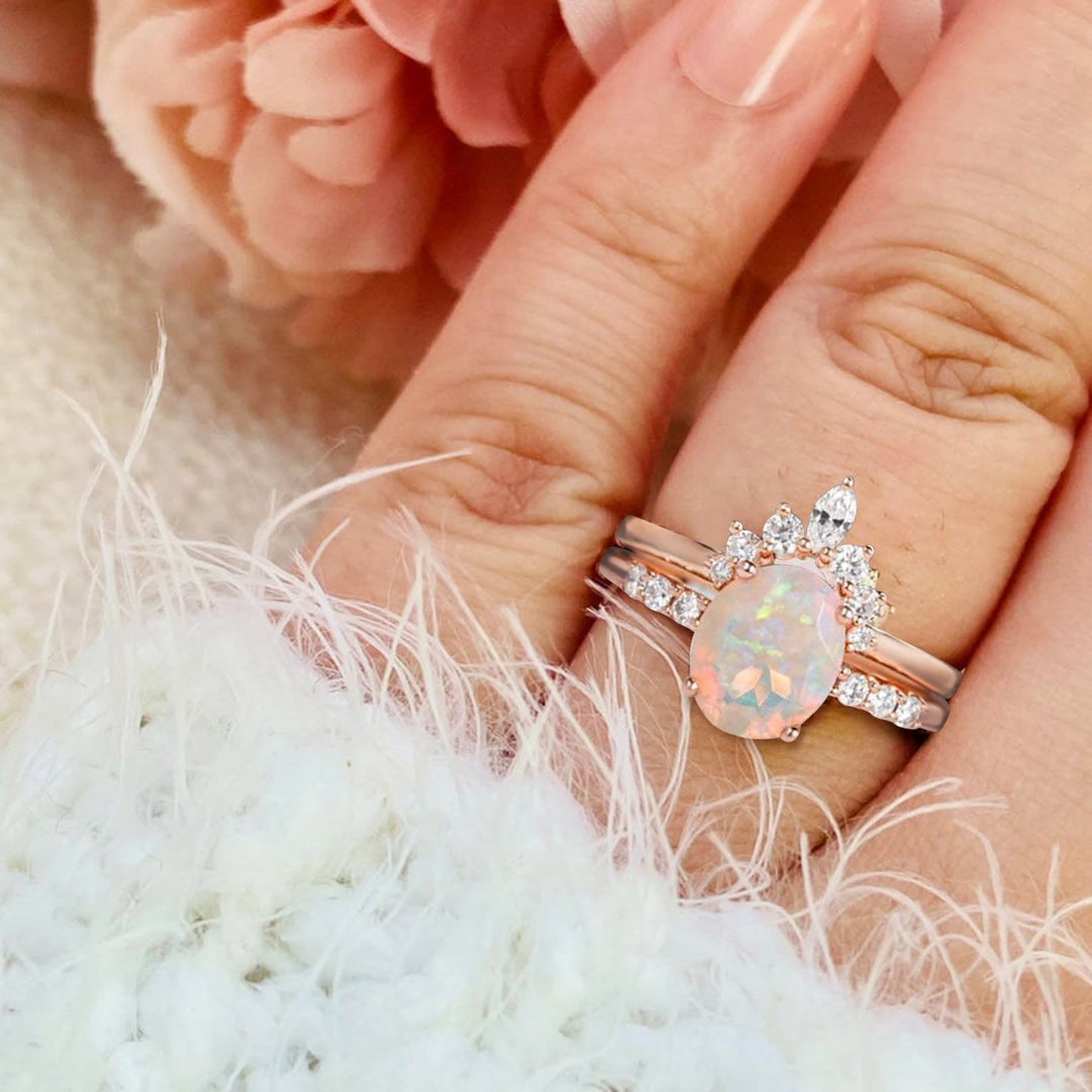 Olivenorma Anello di fidanzamento in oro rosa con opale ovale antico