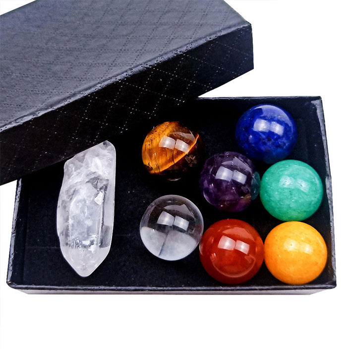 Set di cristalli con sfere arcobaleno dei chakra