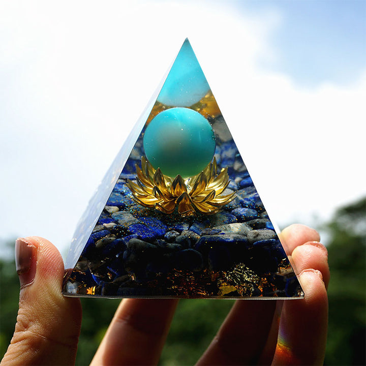 Olivenorma L'Espansione Spirituale Piramide di Orgone Turchese e Lapislazzuli 