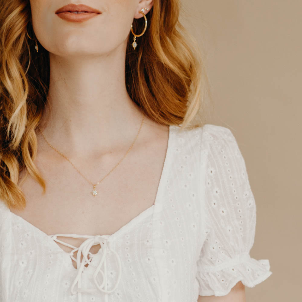 Collana con stella delicata Northstar in zircone bianco opale Olivenorma