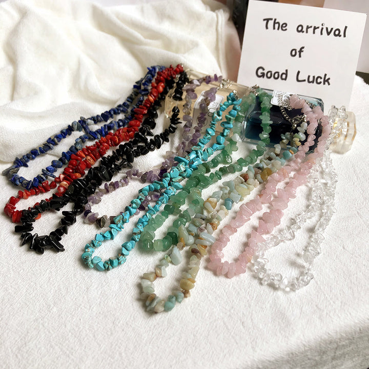 Collana con pietra di cristallo lucidata di forma irregolare Olivenorma