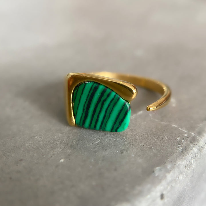 Anello con pietra preziosa di malachite Olivenorma