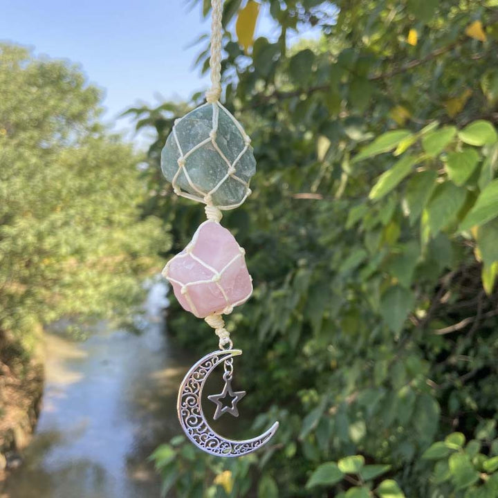 Carillon a vento con simbolo di luna e stella in pietra di cristallo naturale