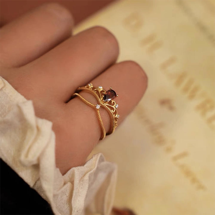 Olivenorma Red Garnet Crown Anello regolabile impilabile