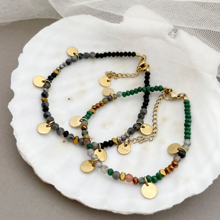Bracciale con ciondolo a disco in titanio con perline in pietra naturale Olivenorma