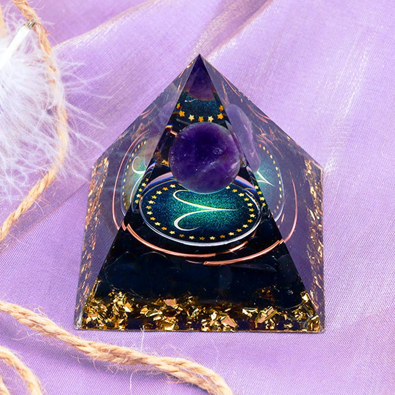 Sfera di ametista Olivenorma con piramide di orgone dello zodiaco Vergine in ossidiana
