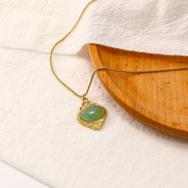 Collana con ciondolo intarsiato in pizzo retrò in pietra naturale Olivenorma Palace