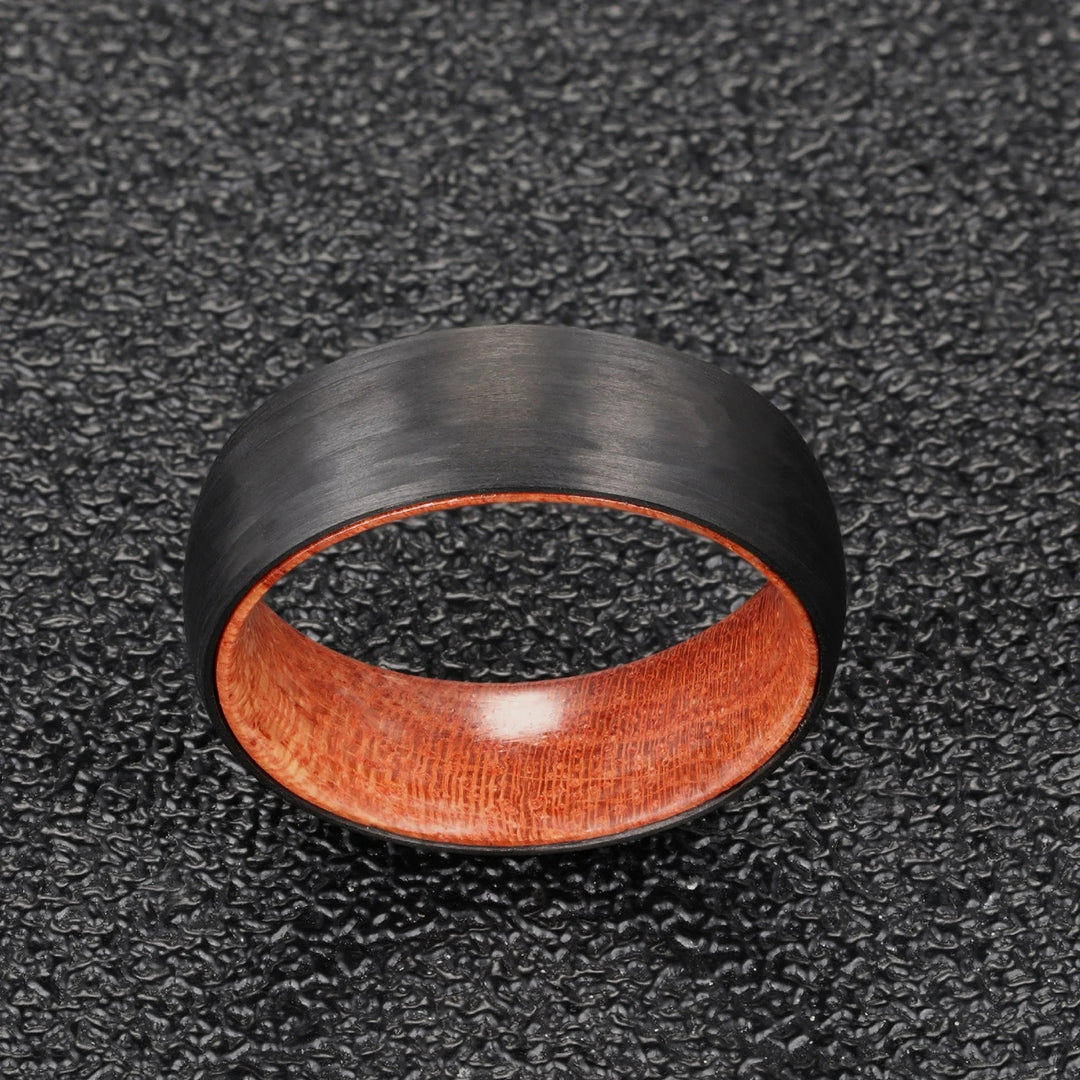 Olivenorma 8mm Anello in legno di barile di whisky in carburo di tungsteno nero