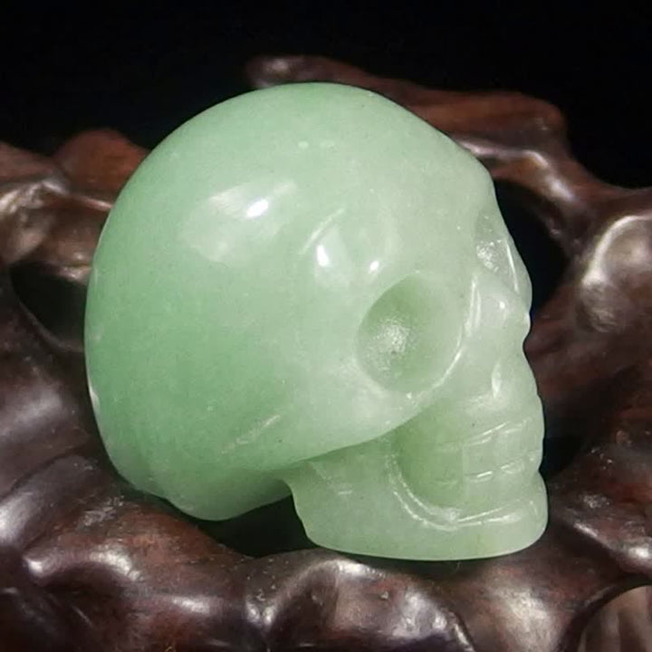 Decorazione di Halloween con teschio di cristallo naturale Olivenorma
