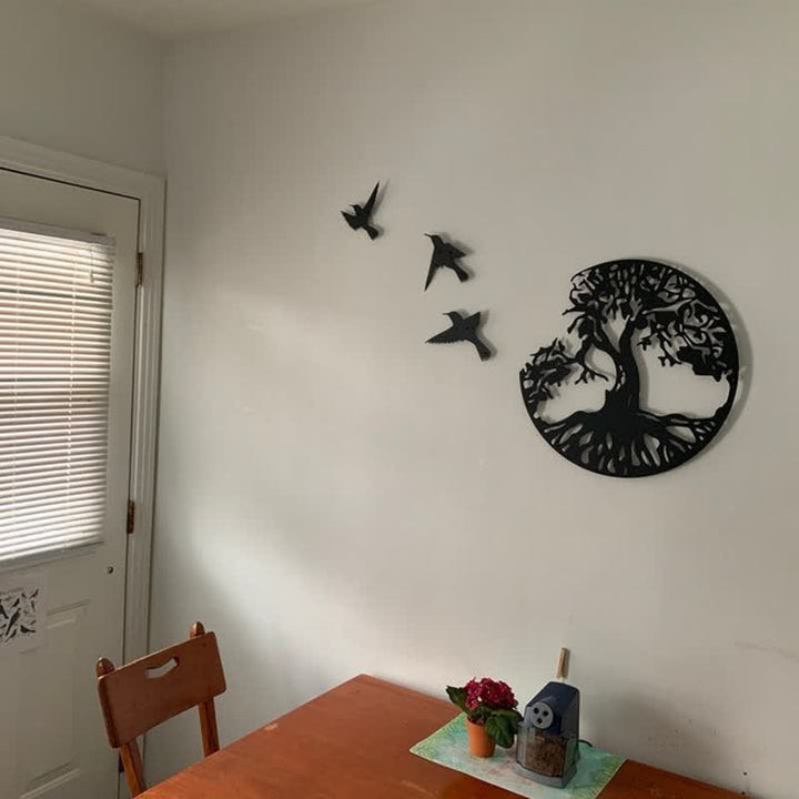 Decorazione da parete in metallo con albero della vita e tre uccelli