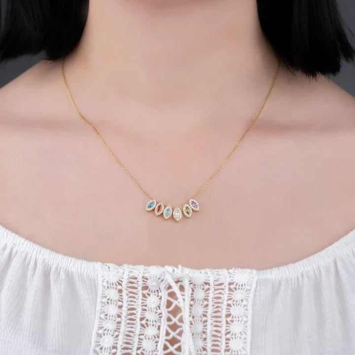 Olivenorma Lacrime di gioia 1-8 Collana con pietra portafortuna a goccia